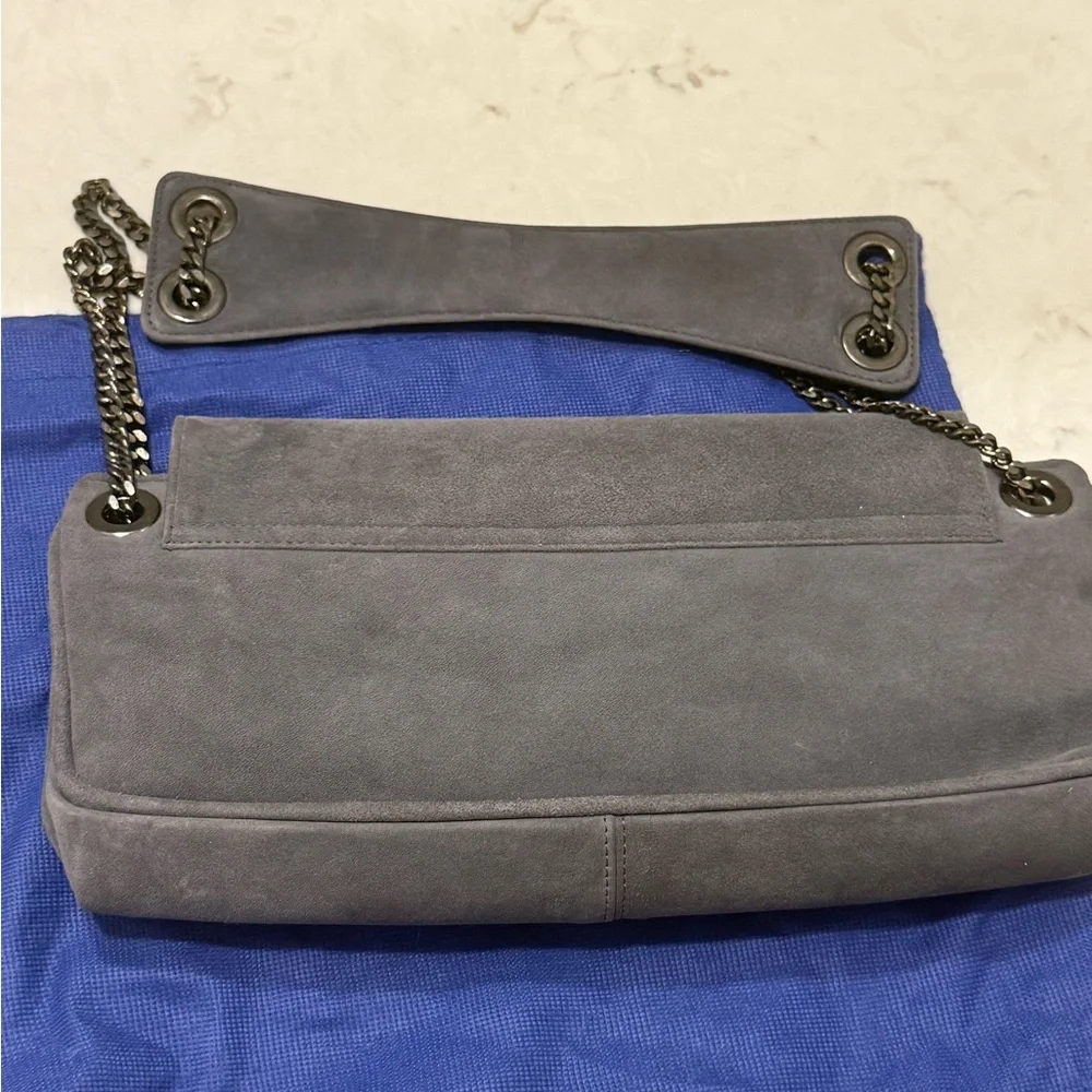 Stuart Weitzman stuart weitzman